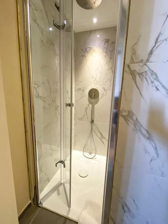 La Ripa Camere Vernazza - Stradivari Luxury Apartment