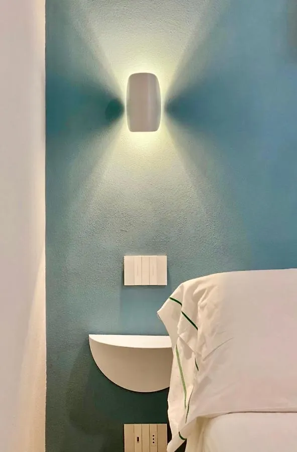 La Ripa Camere Vernazza - Stradivari Luxury Apartment Italia