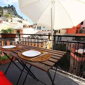 Apartment Diara, La Casa A Colori Con Terrazzo, Vernazza